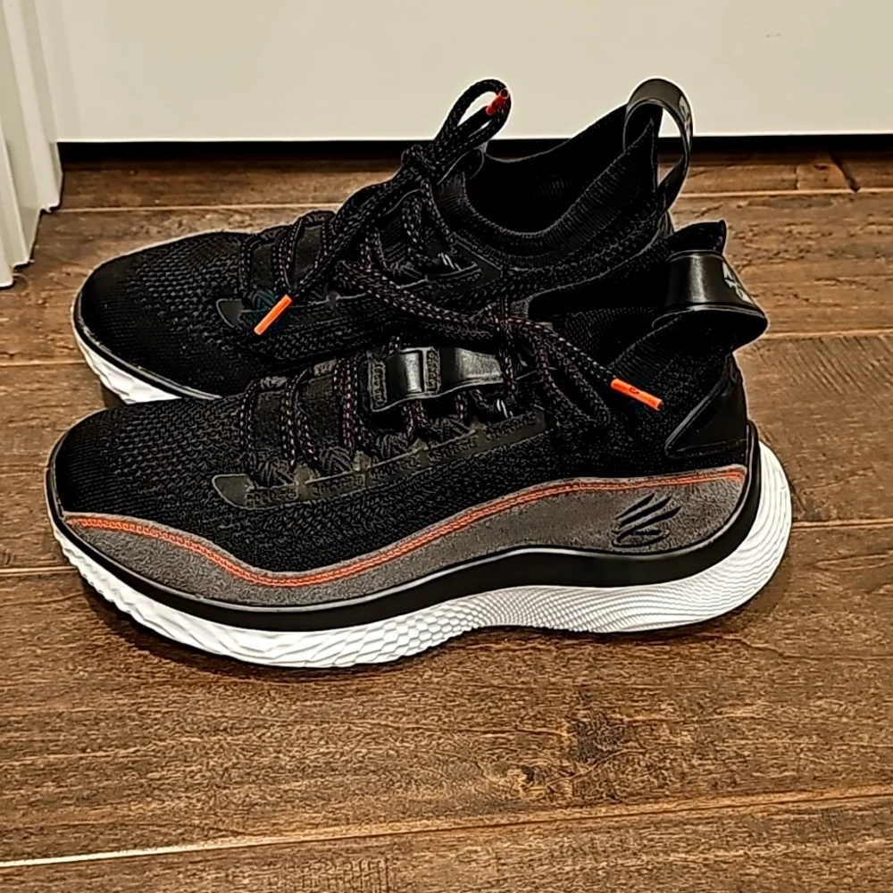 Under Armor Curry Beautiful Flow 8 Basketball Shoes sz 7
